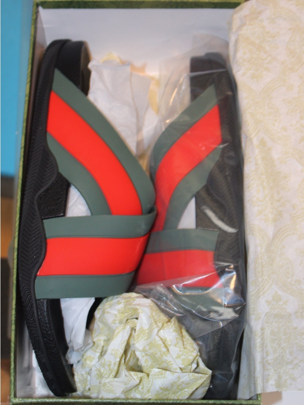 Gucci Rubber Slide ‘Green Red’ - Picture 6 of 7